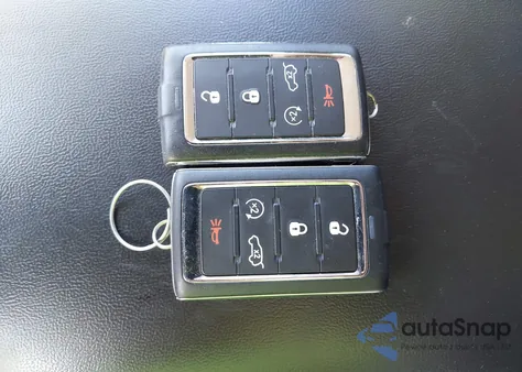 2021 Jeep Grand Cherokee L Limited 4X4 из США, поврежденный, VIN 1C4RJKBG2M8138950